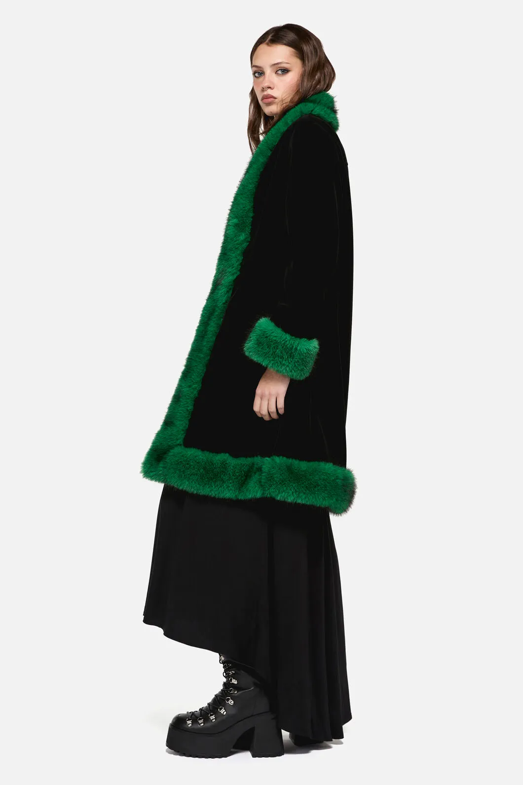 Cub Huddle Fluffy Cord Coat